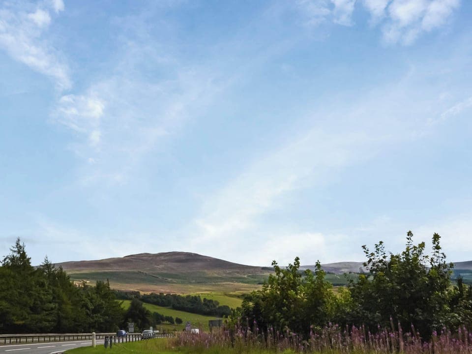 Surrounding area | Douneside Cottage, Inverness