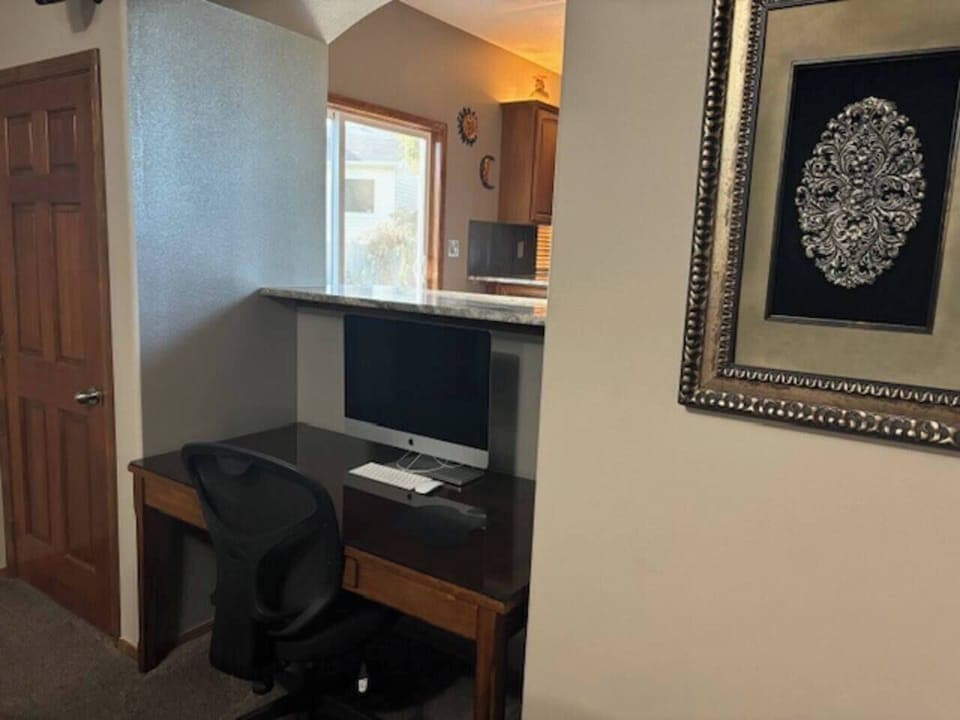 57af0eaa-1de8-4e54-8f2e-f1f477192c42