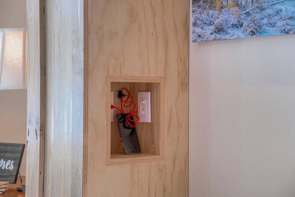 Built-in Night Stands in Fold-out Bed