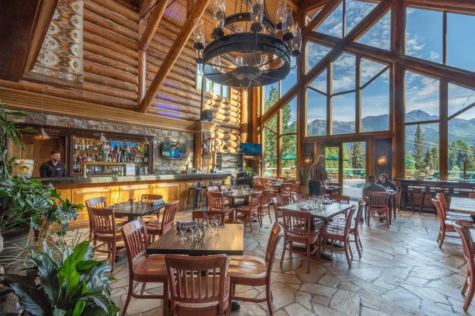 Interior: On-site restaurant The View