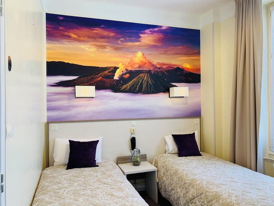 Standard Room | Desk, free WiFi, bed sheets