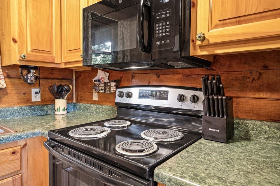 Equipped Kitchen