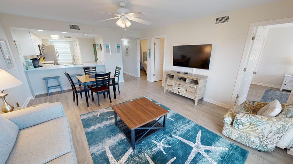 Living Room (B)