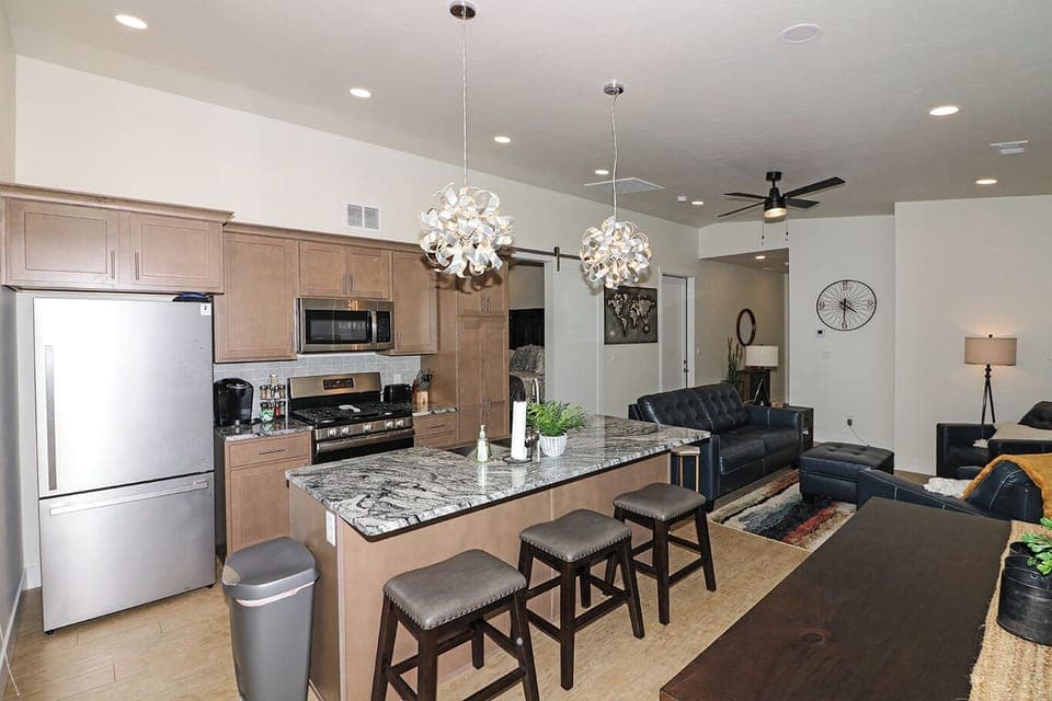 Fully stocked kitchen for all your cooking needs