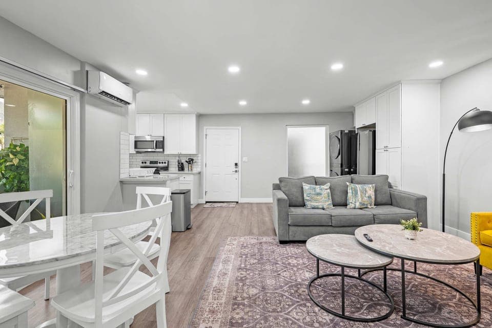 Apartment | 2 bedrooms, Internet