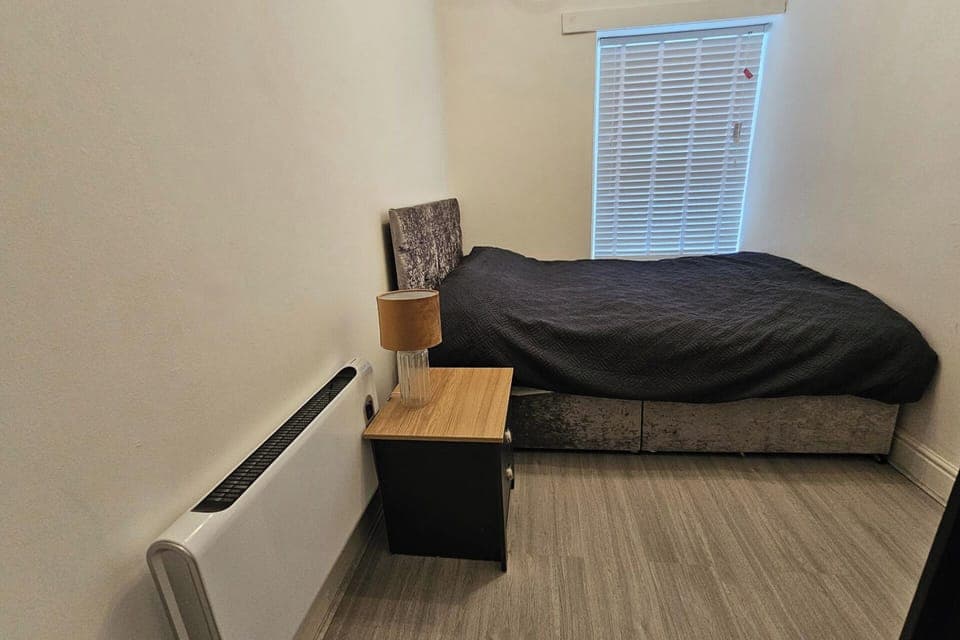 1 bedroom, soundproofing, iron/ironing board, free WiFi
