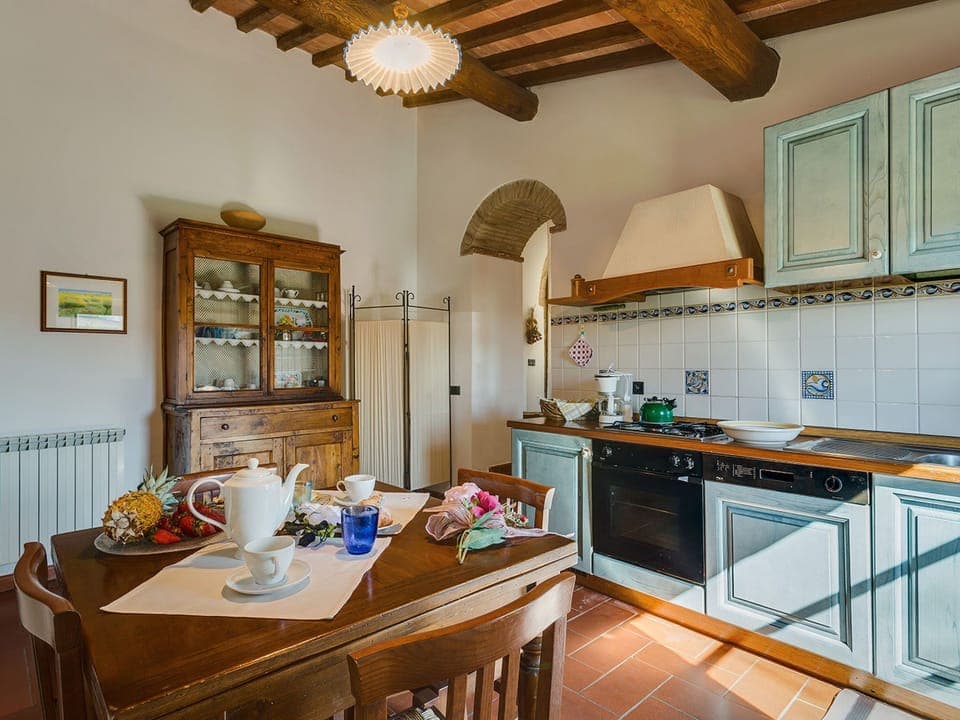 Fridge, oven, dishwasher, highchair