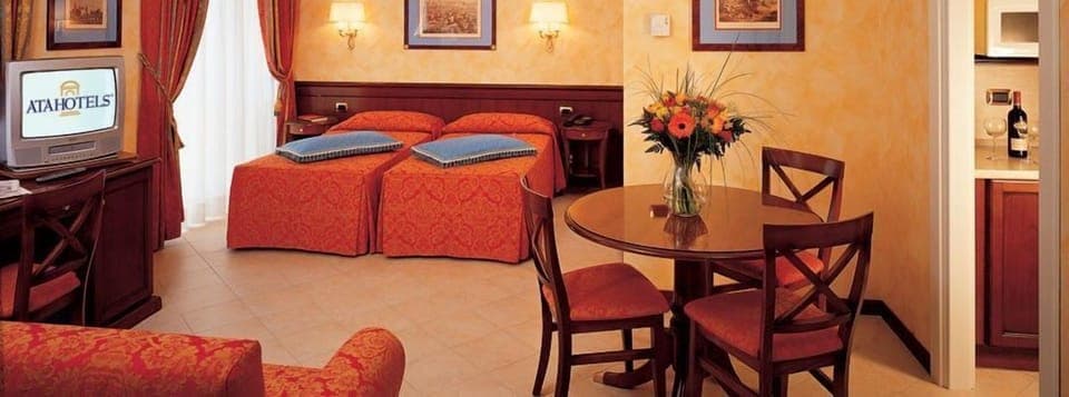 Internet, alarm clocks