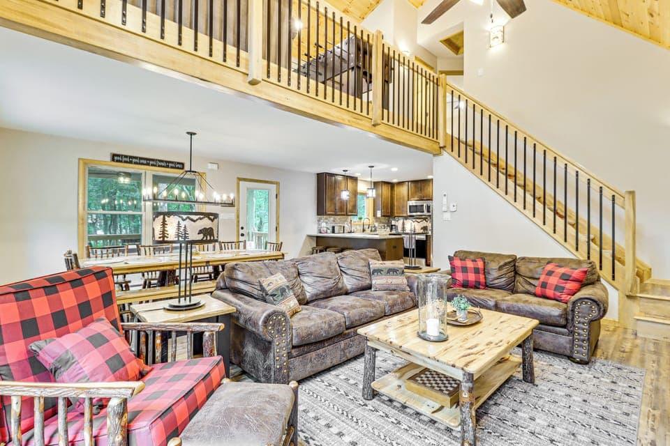 House (5 Bedrooms) | Front of property