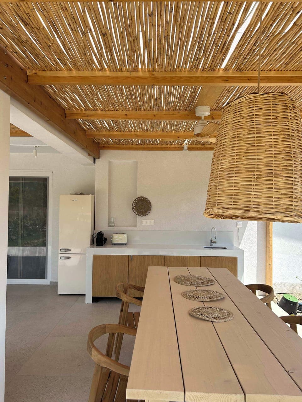 Outdoor dining table and seating
Perfect for meals or evening drinks in a shaded corner with nature all around.

