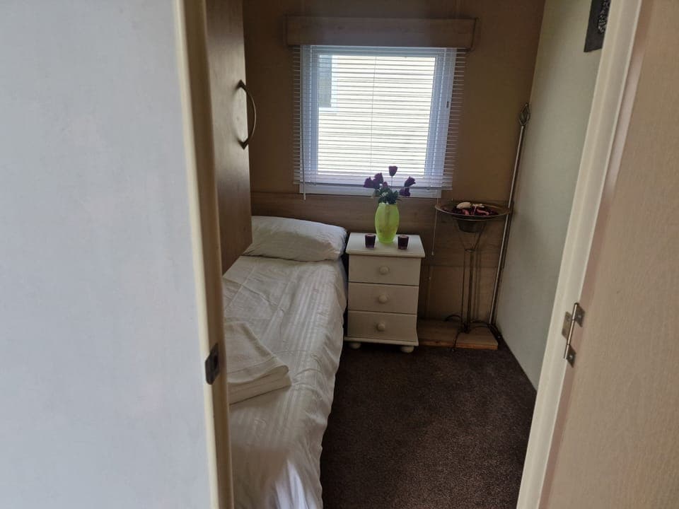 Cabin | 3 bedrooms, iron/ironing board, free WiFi, bed sheets