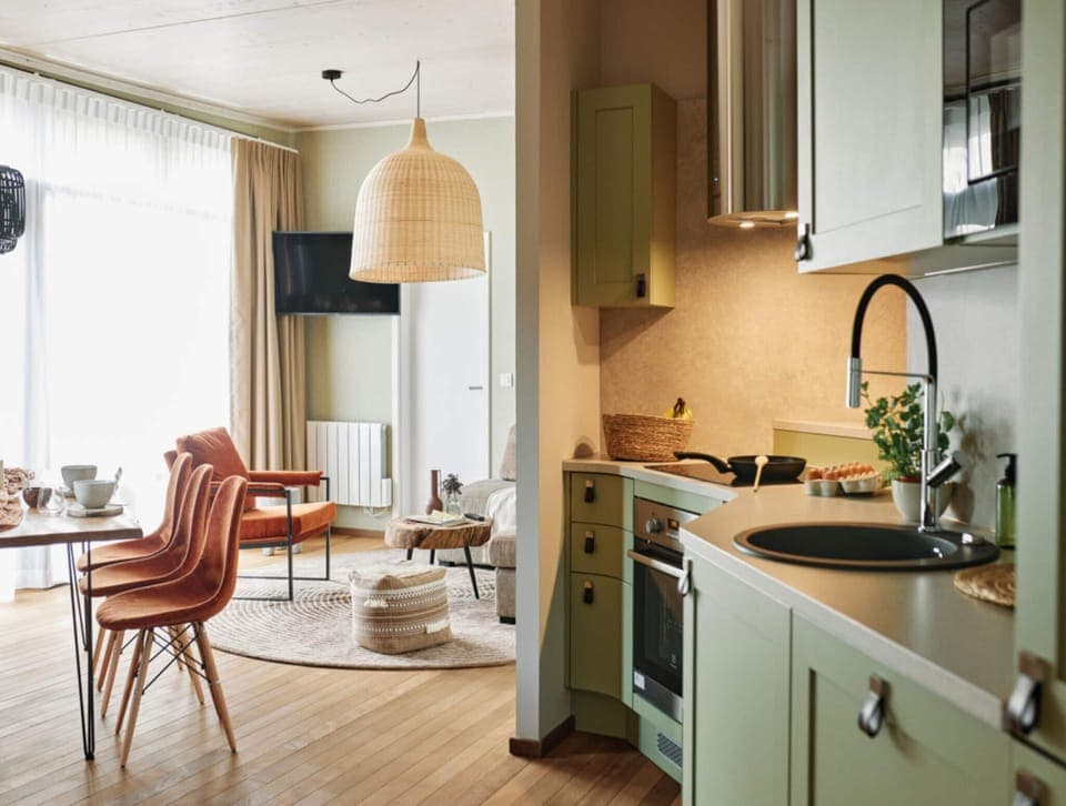 Bungalow | Private kitchen | Highchair