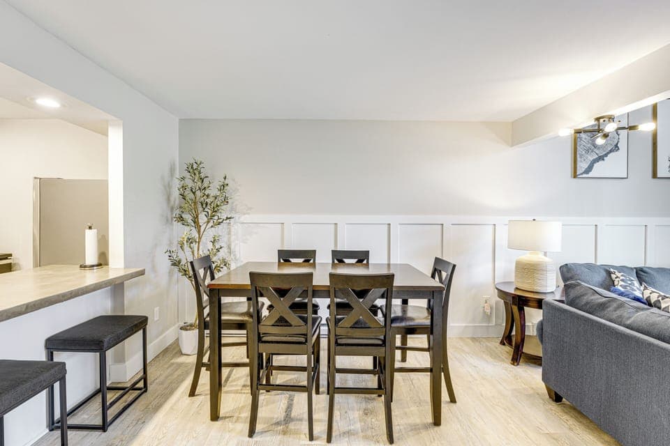 Apartment (1 Bedroom) | Interior