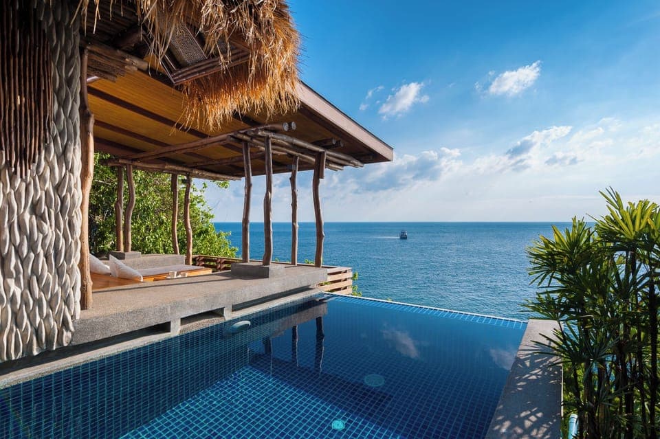 Classic Villa, 1 Bedroom | Living area | Flat-screen TV