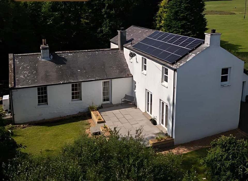 Full view of the Cottage