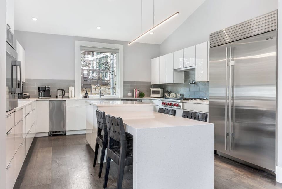 Kitchen Counter Seating