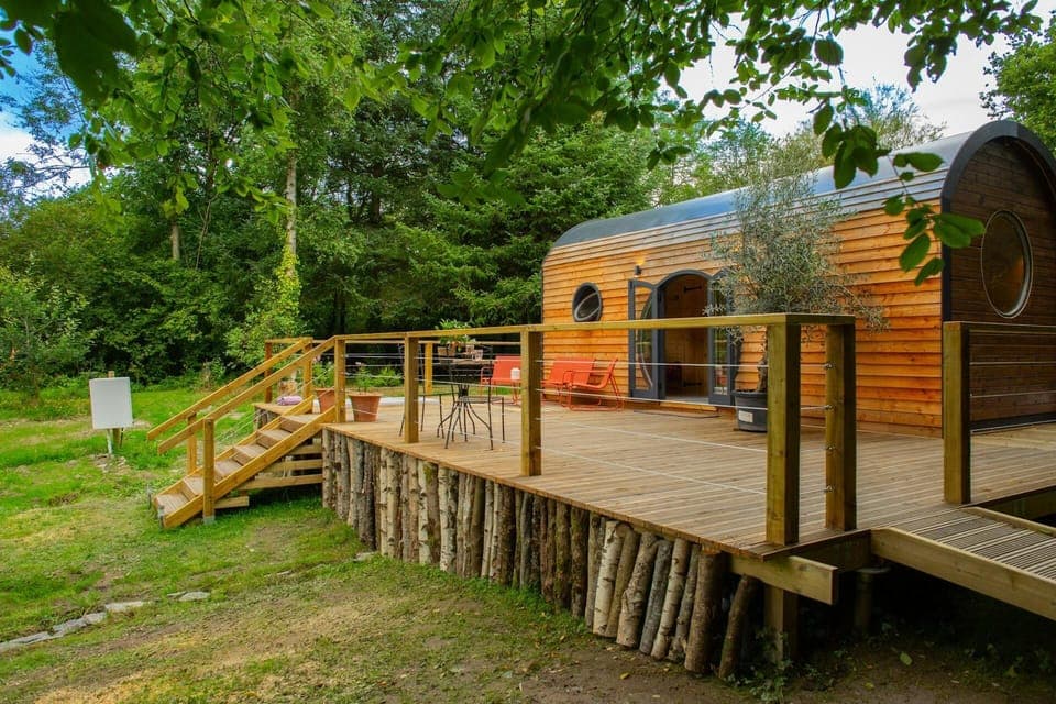 Steps leading to the raised deck and lodge