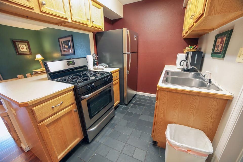 Full Kitchen