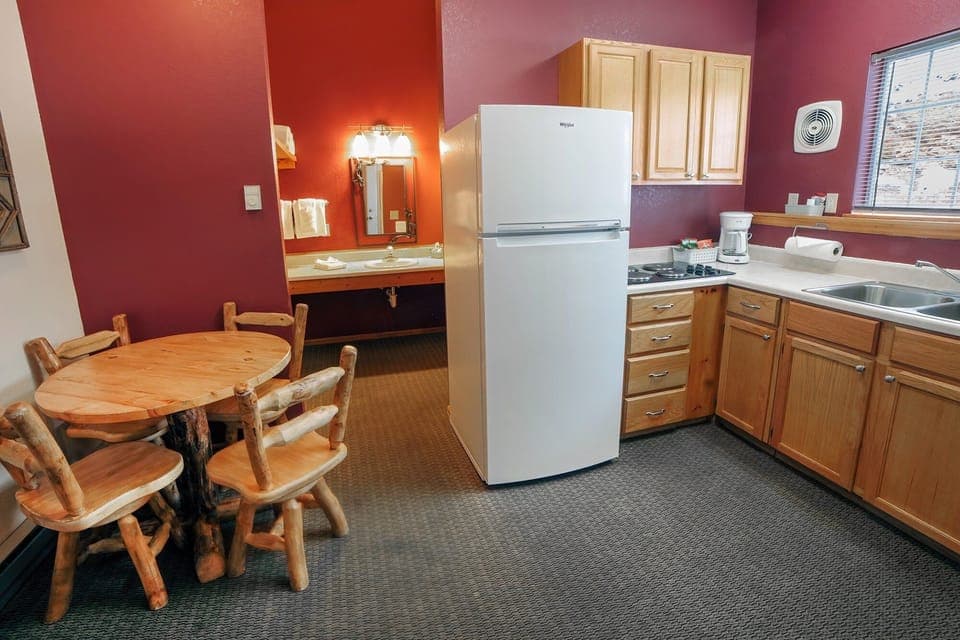 Full Kitchen