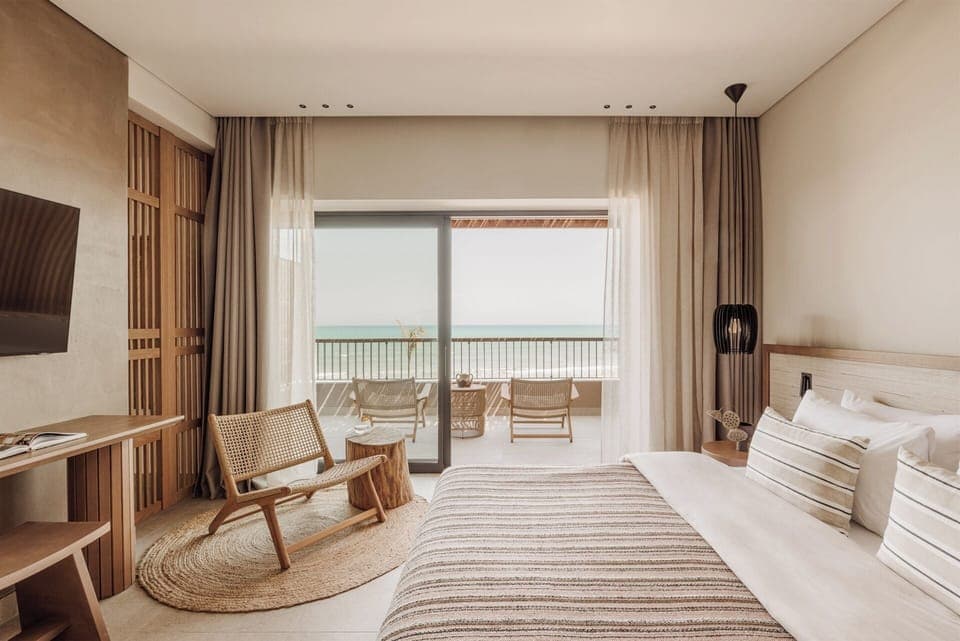 Junior Studio Suite | Minibar, free WiFi, bed sheets