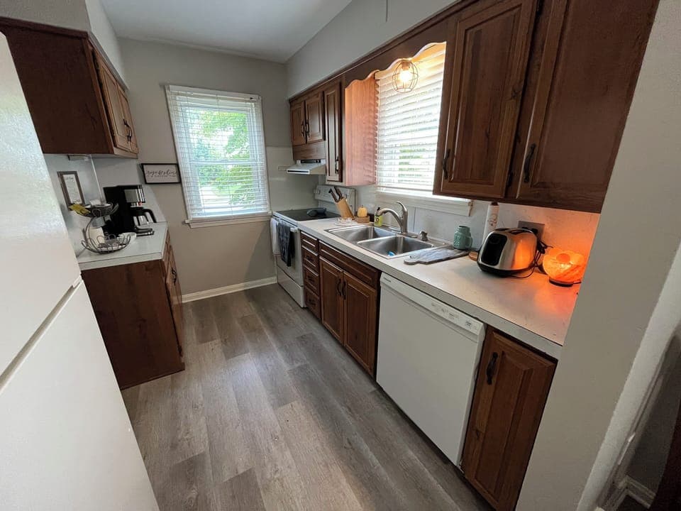 Spacious + fully stocked kitchen! 