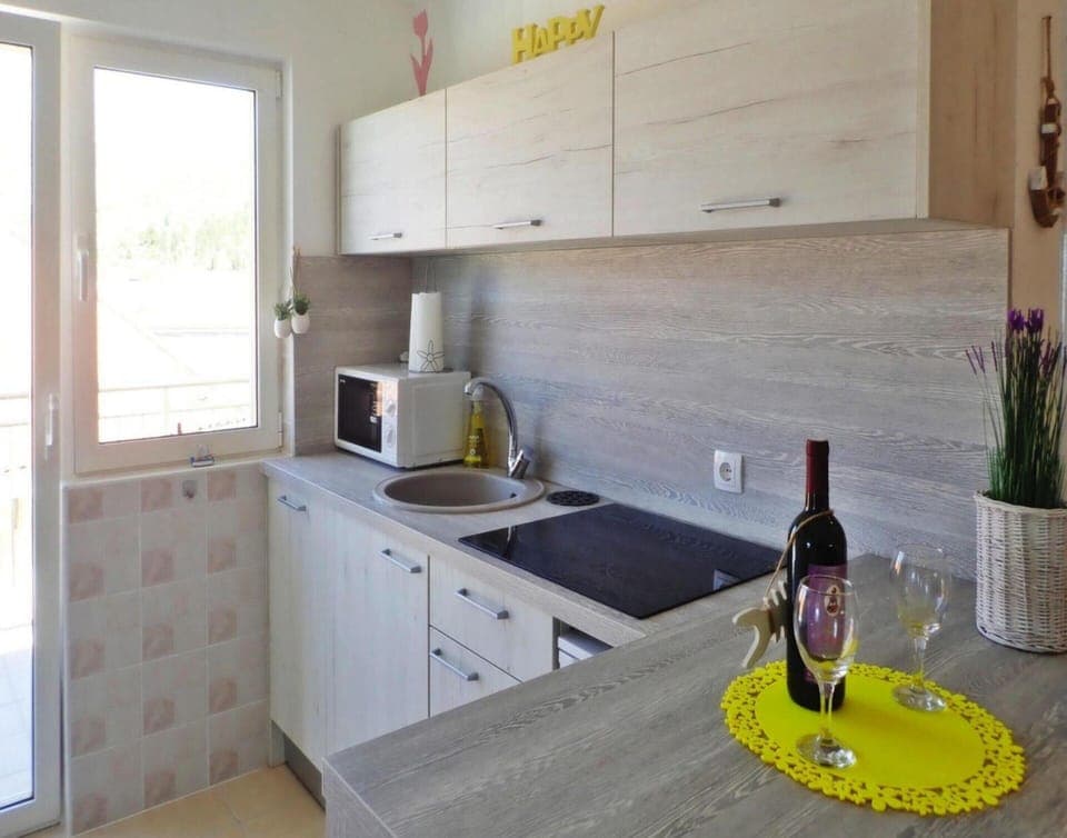 Apartment | Private kitchen