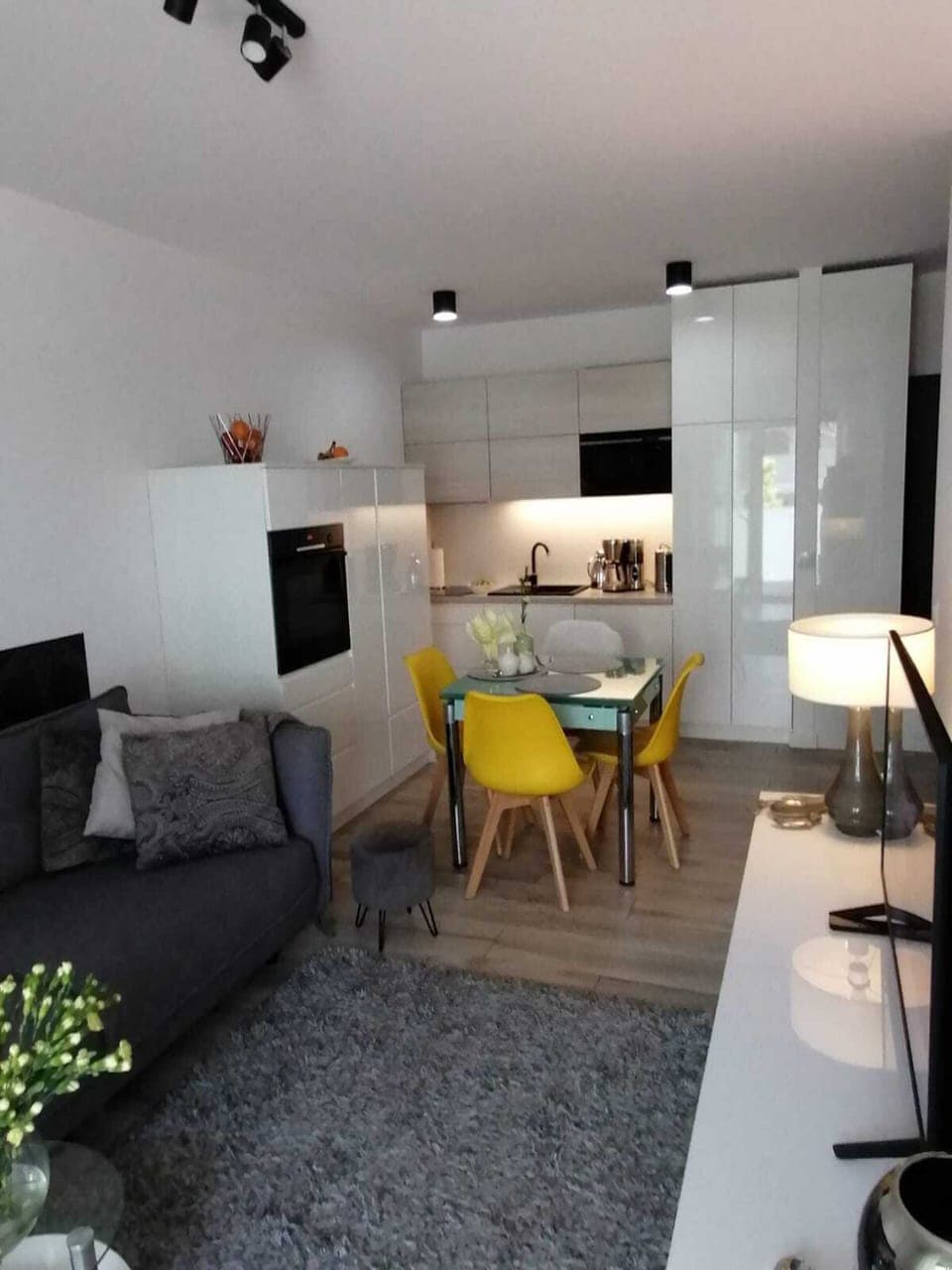 Apartment | Living room