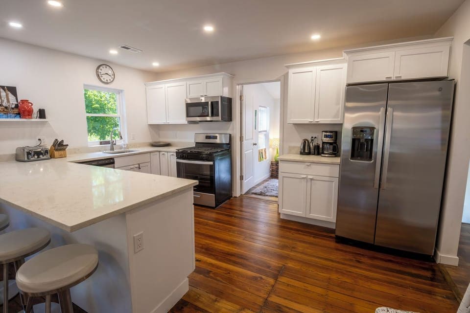 Main Level | Kitchen