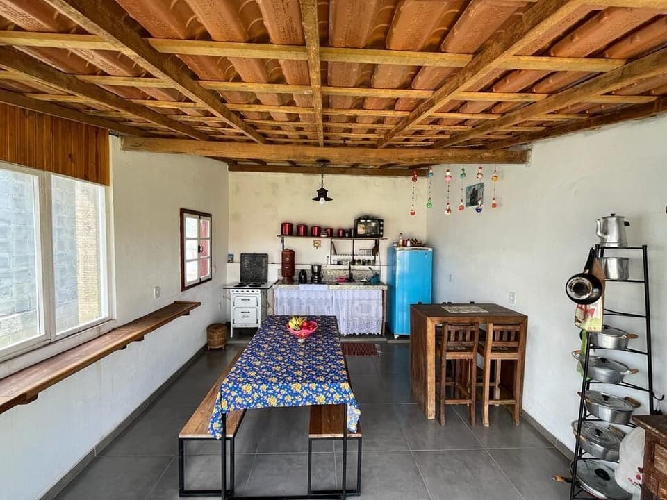 Basic Quadruple Room, Private Bathroom, Courtyard View | Shared kitchen | Fridge, microwave, oven, stovetop