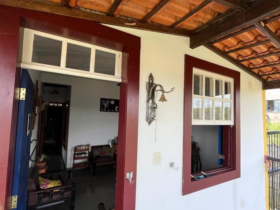 Basic Quadruple Room, Private Bathroom, Courtyard View | Living area