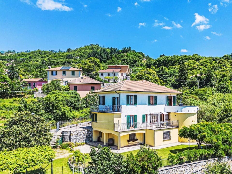 Cloud, Sky, Water, Daytime, Azure, Beach, Coastal And Oceanic Landforms, Natural Landscape, Horizon, Landscape
