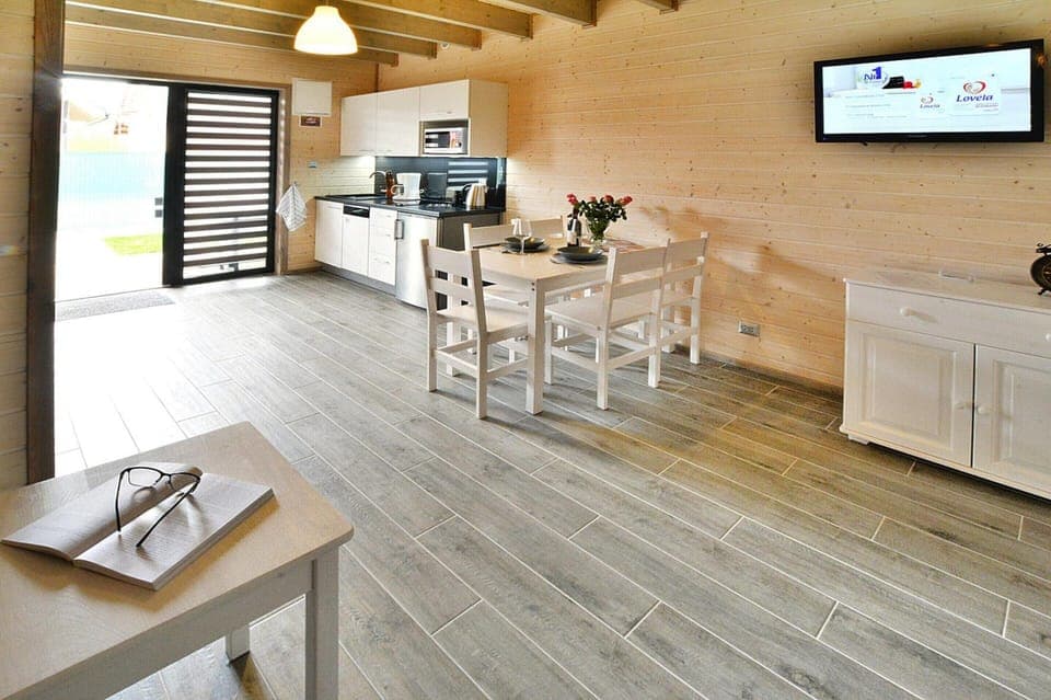 House | Private kitchen | Electric kettle, toaster, highchair