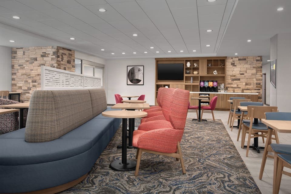 Free daily local cuisine breakfast