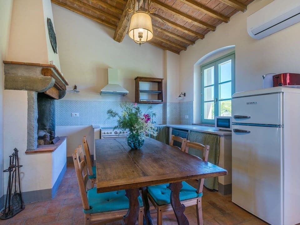 Table, Furniture, Property, Cabinetry, Countertop, Window, Azure, Wood, Kitchen, Interior Design