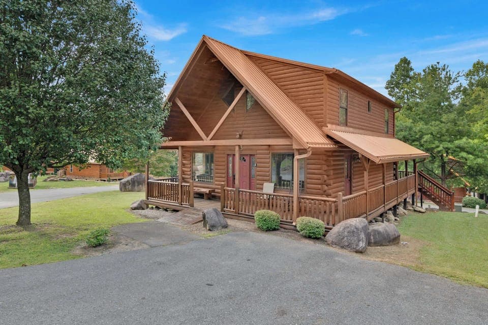 This spacious cabin offers driveway parking for 2 vehicles