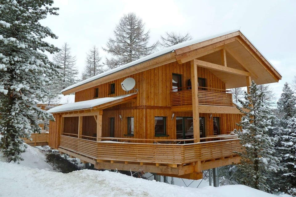 Holiday Home Exterior [winter]