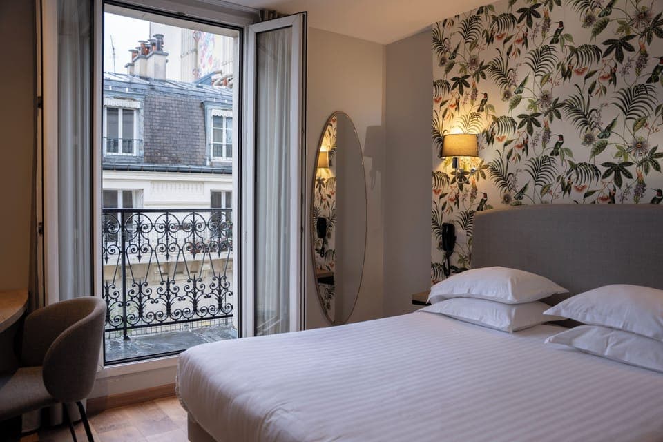 Standard Double Room | Minibar, in-room safe, free cribs/infant beds, free WiFi