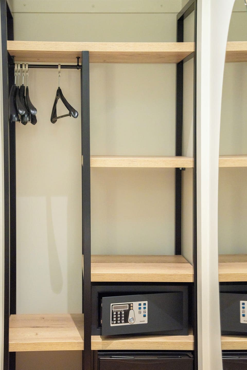 Standard Single Room | Minibar, in-room safe, free cribs/infant beds, free WiFi