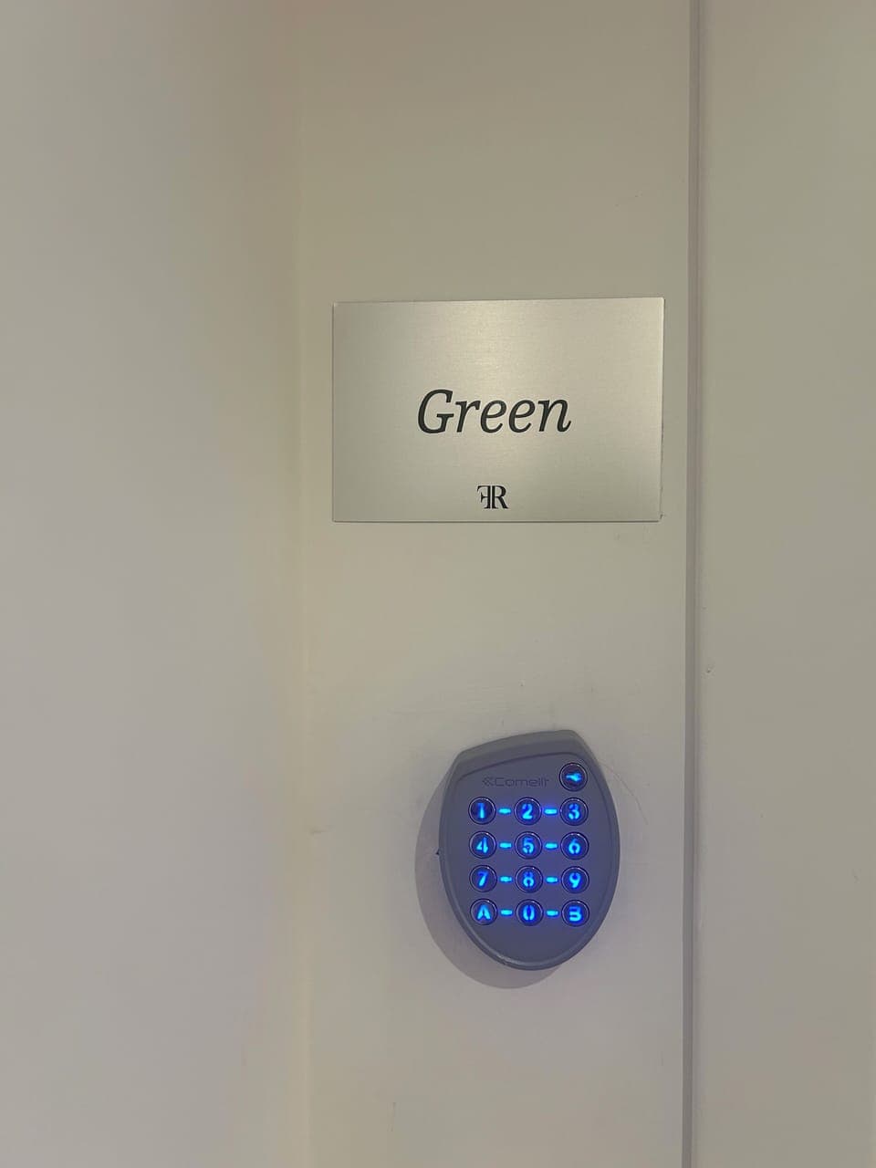 Deluxe Room, City View | Minibar, in-room safe, desk, laptop workspace