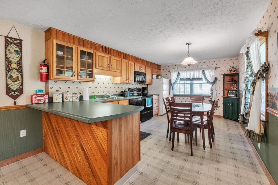 Indoors, Kitchen, Floor, Architecture, Building