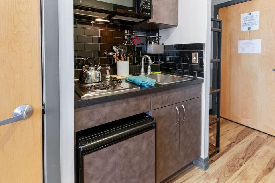 Kitchenette