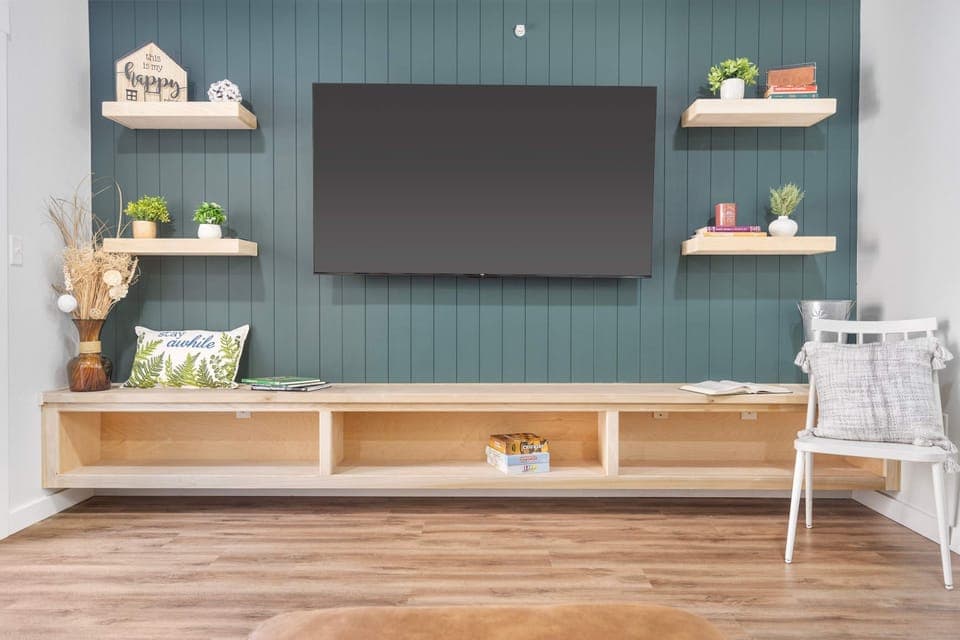 Curl up in the serene living room & stream all your favorite entertainment