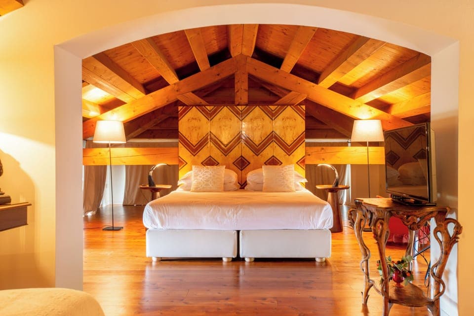 Family Room, Hill View | Free WiFi