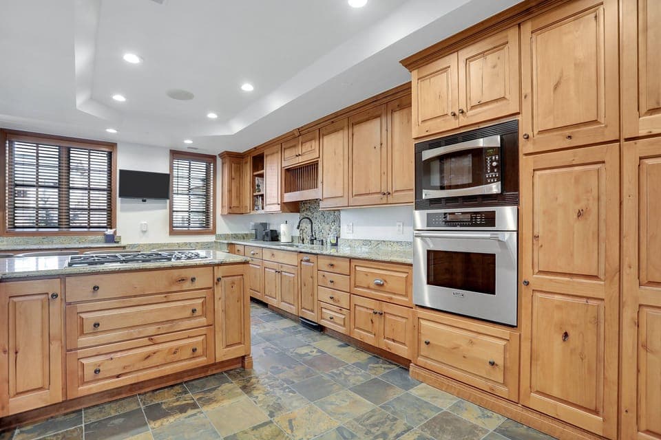 Gourmet Kitchen