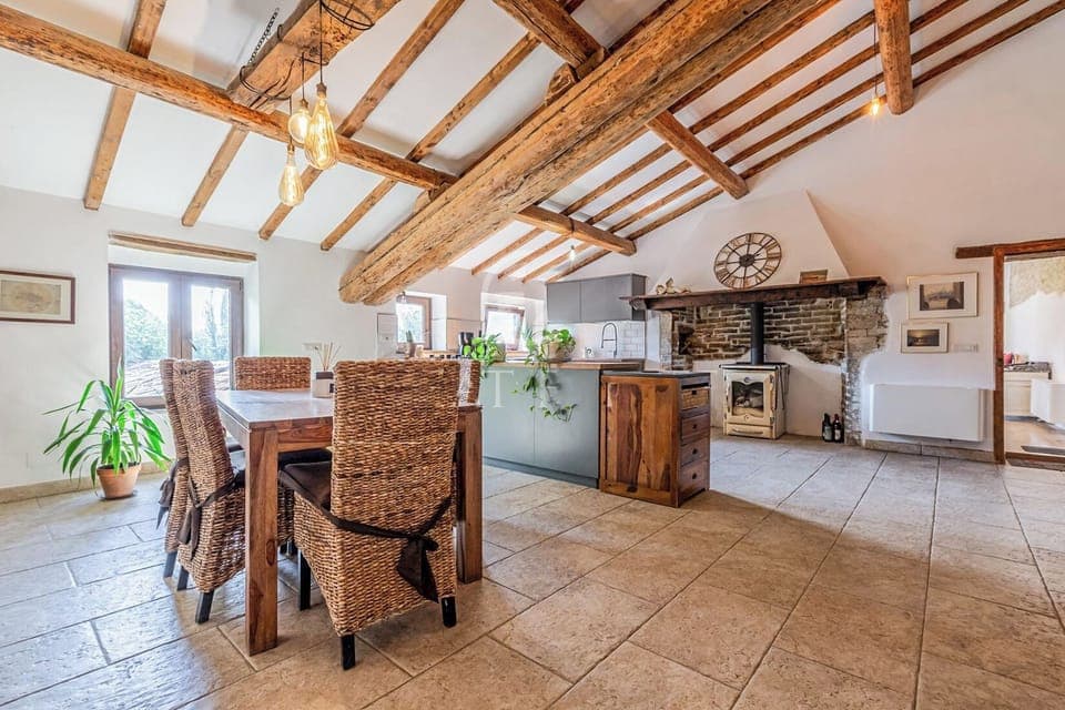 Apartment, 5 Bedrooms, Terrace, Mountain View | Dining room