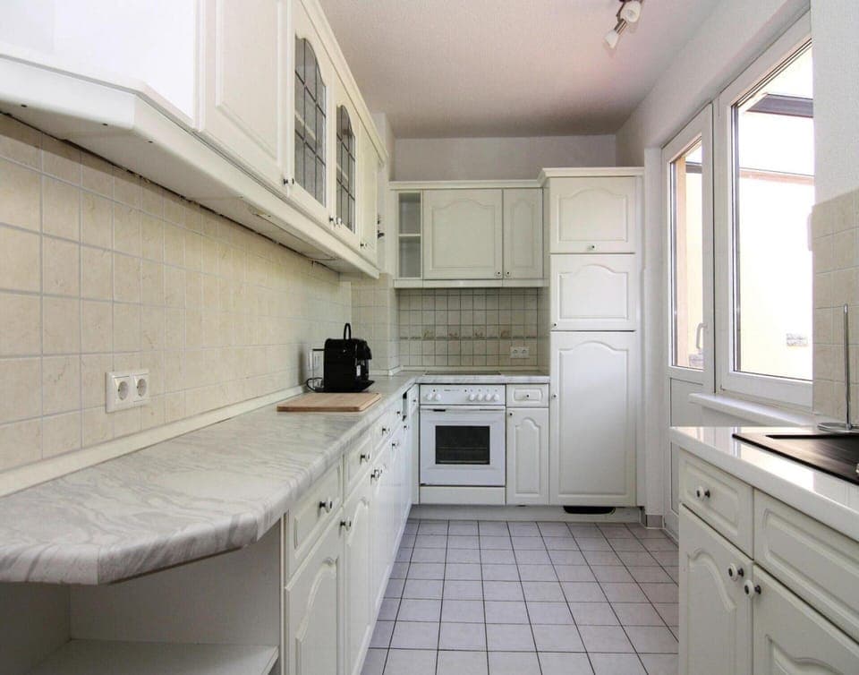 House | Private kitchen | Highchair