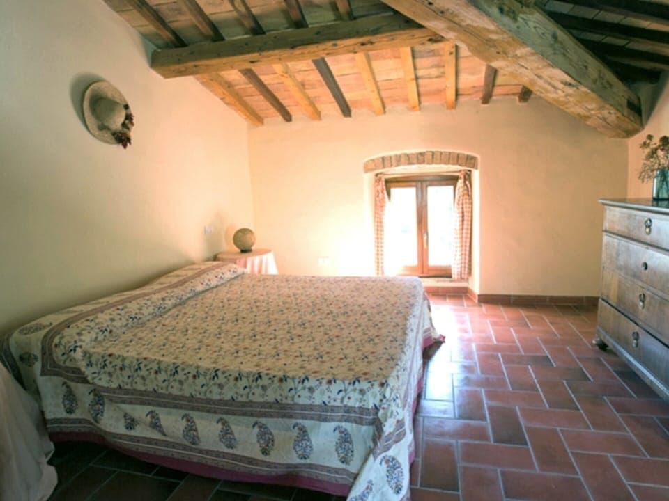 Comfort House, 3 Bedrooms | 10 bedrooms, individually furnished, bed sheets