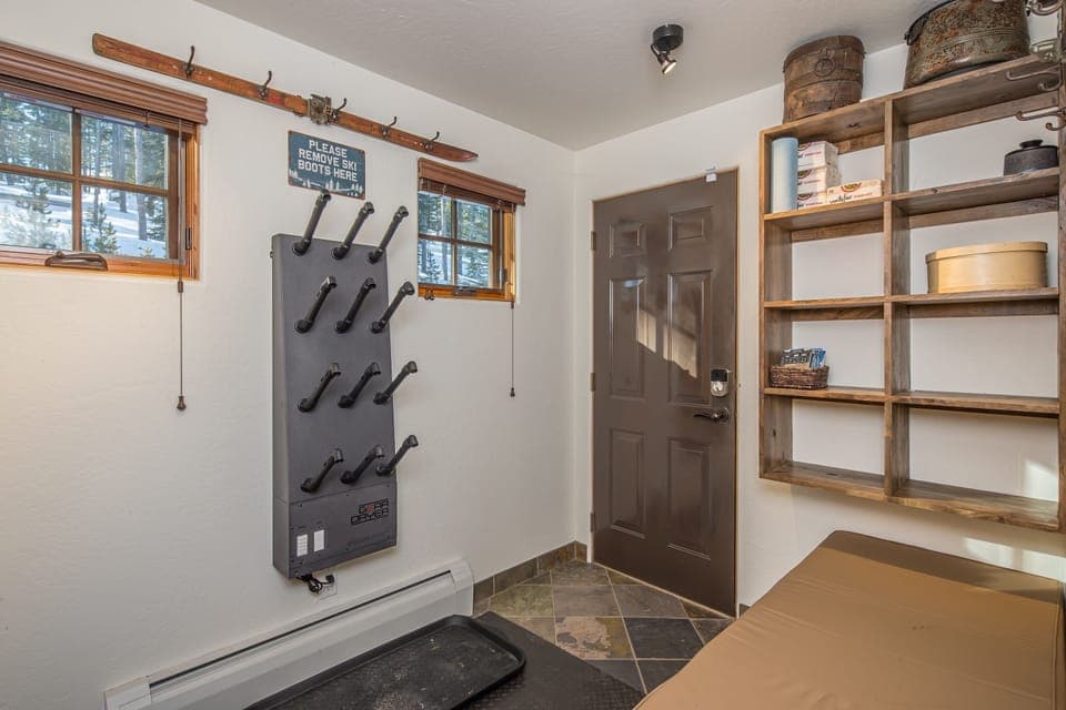 Ski Room, Main Level