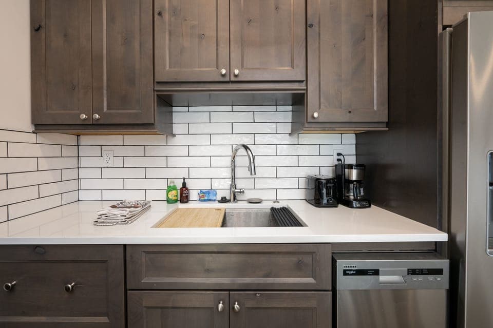 House, 2 Bedrooms | Private kitchen | Fridge, oven, coffee/tea maker, toaster
