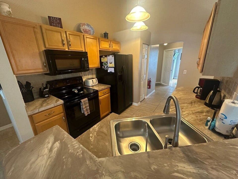 House, Multiple Beds, Pool Access, Pool View | Private kitchen | Coffee/tea maker, electric kettle
